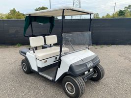 1992 EZ Go GOLF CART