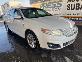 2010 Lincoln MKS