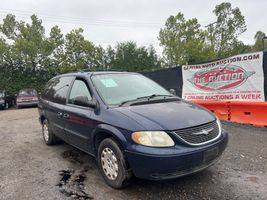 2003 Chrysler Town and Country