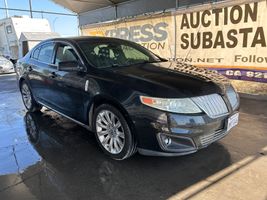 2010 Lincoln MKS