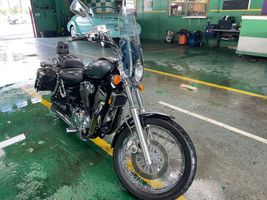 2003 Suzuki Intruder