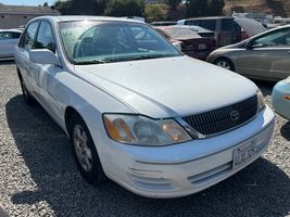 2000 Toyota Avalon