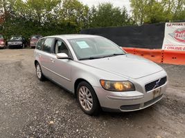 2005 Volvo V50