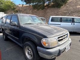 1999 Ford Explorer