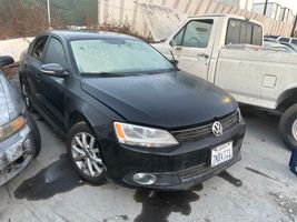 2011 VOLKSWAGEN JETTA