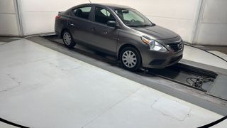 2015 NISSAN Versa