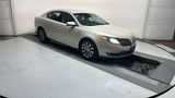 2014 Lincoln MKS