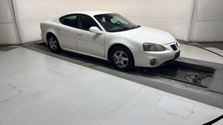 2004 Pontiac GRAND-PRIX