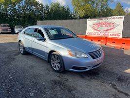 2012 Chrysler 200