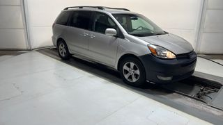 2004 Toyota Sienna