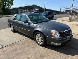 2011 Cadillac DTS