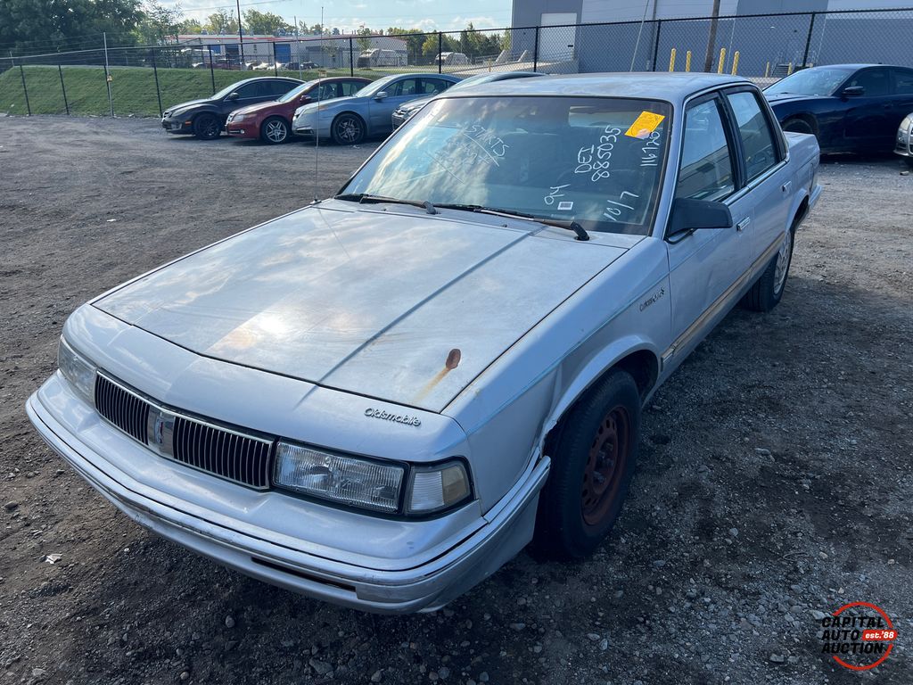 1994 Oldsmobile Cutlass Ciera 1