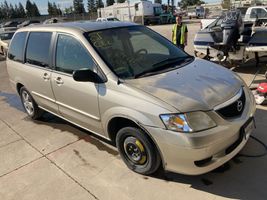 2003 Mazda MPV