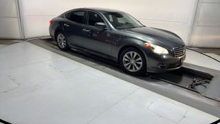 2011 Infiniti M37