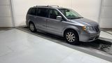 2016 Chrysler Town and Country