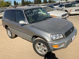 1999 Toyota RAV4