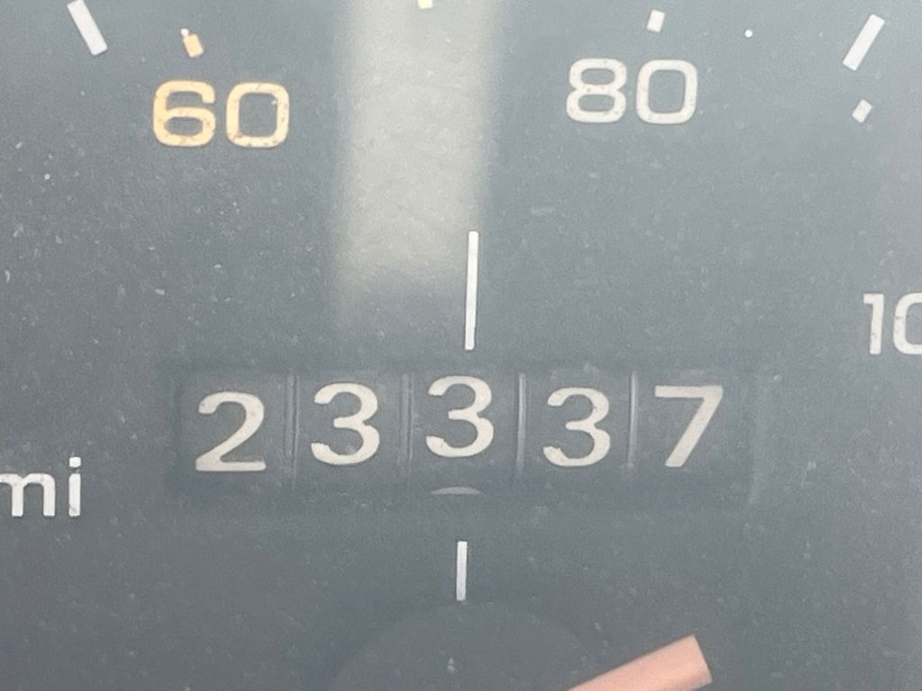 1985 Dodge Ram Van 4