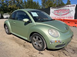 2006 VOLKSWAGEN New Beetle