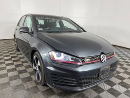 2015 VOLKSWAGEN Golf GTI