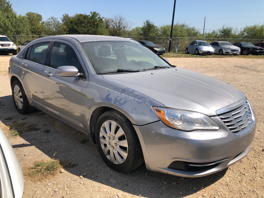 Auction TTX3849 2013 Chrysler 200