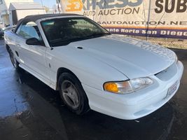 1998 Ford Mustang