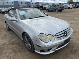 2005 Mercedes-Benz CLK