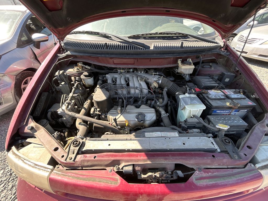 1995 NISSAN Quest 9