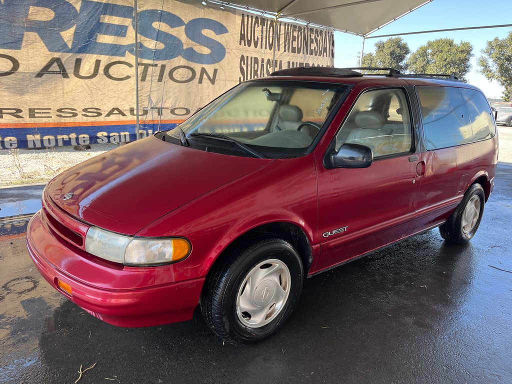 1995 NISSAN Quest 1