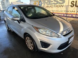 2012 Ford FIESTA