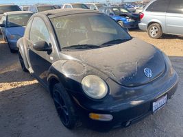 2001 VOLKSWAGEN New Beetle