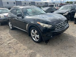 2011 Infiniti FX35