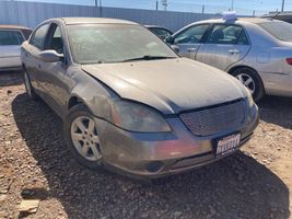 2004 NISSAN Altima