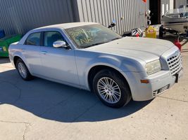 2010 Chrysler 300