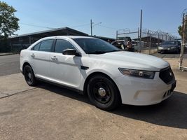 2016 Ford Taurus