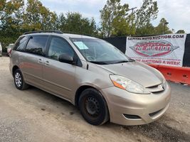 2010 Toyota Sienna