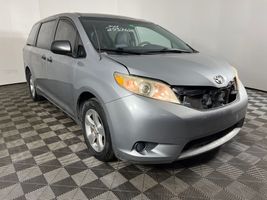 2011 Toyota Sienna