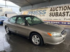 2002 Ford Taurus