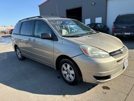 2004 Toyota Sienna