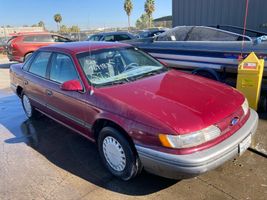 1992 Ford Taurus