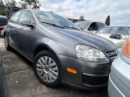 2010 VOLKSWAGEN JETTA