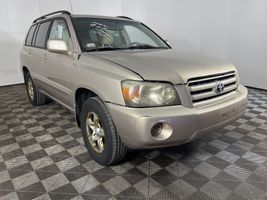 2004 Toyota HIGHLANDER