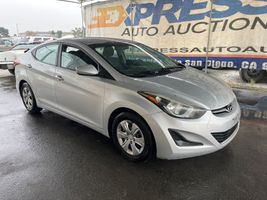 2016 Hyundai Elantra