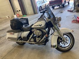 2008 HARLEY DAVIDSON Road King