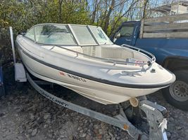 1996 BOSTON Whaler