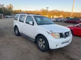 2006 NISSAN Pathfinder