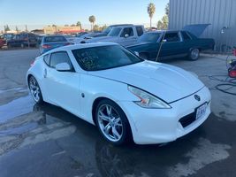 2010 NISSAN 370Z