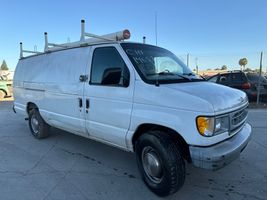 1998 Ford E-250