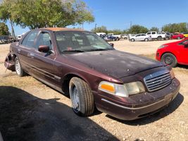 2002 Ford Crown Victoria