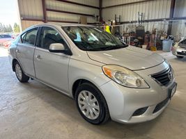 2013 NISSAN Versa