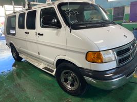 2003 Dodge Ram Van